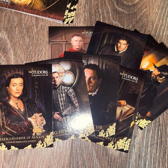 Tudors Collectors Cards ~ rare Autograph and Wardrobe - Picture 7 of 8